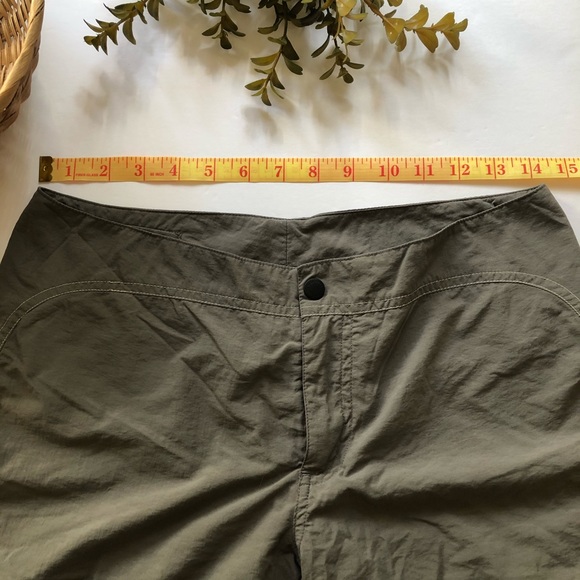 SOLD Columbia GRT Omni Dry Hiking Athletic Shorts - Picture 8 of 10